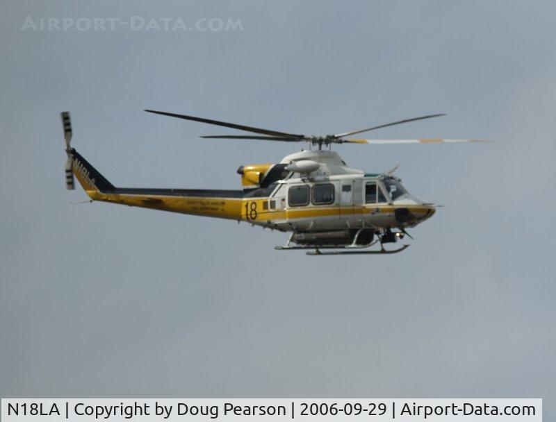 N18LA, 1992 Bell 412 C/N 36043, LA County Copter 18 at a fire
