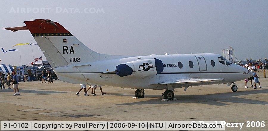 91-0102, 1991 Beechcraft T-1A Jayhawk C/N TT-43, Jayhawk resting up on the last day of Oceana's Airshow