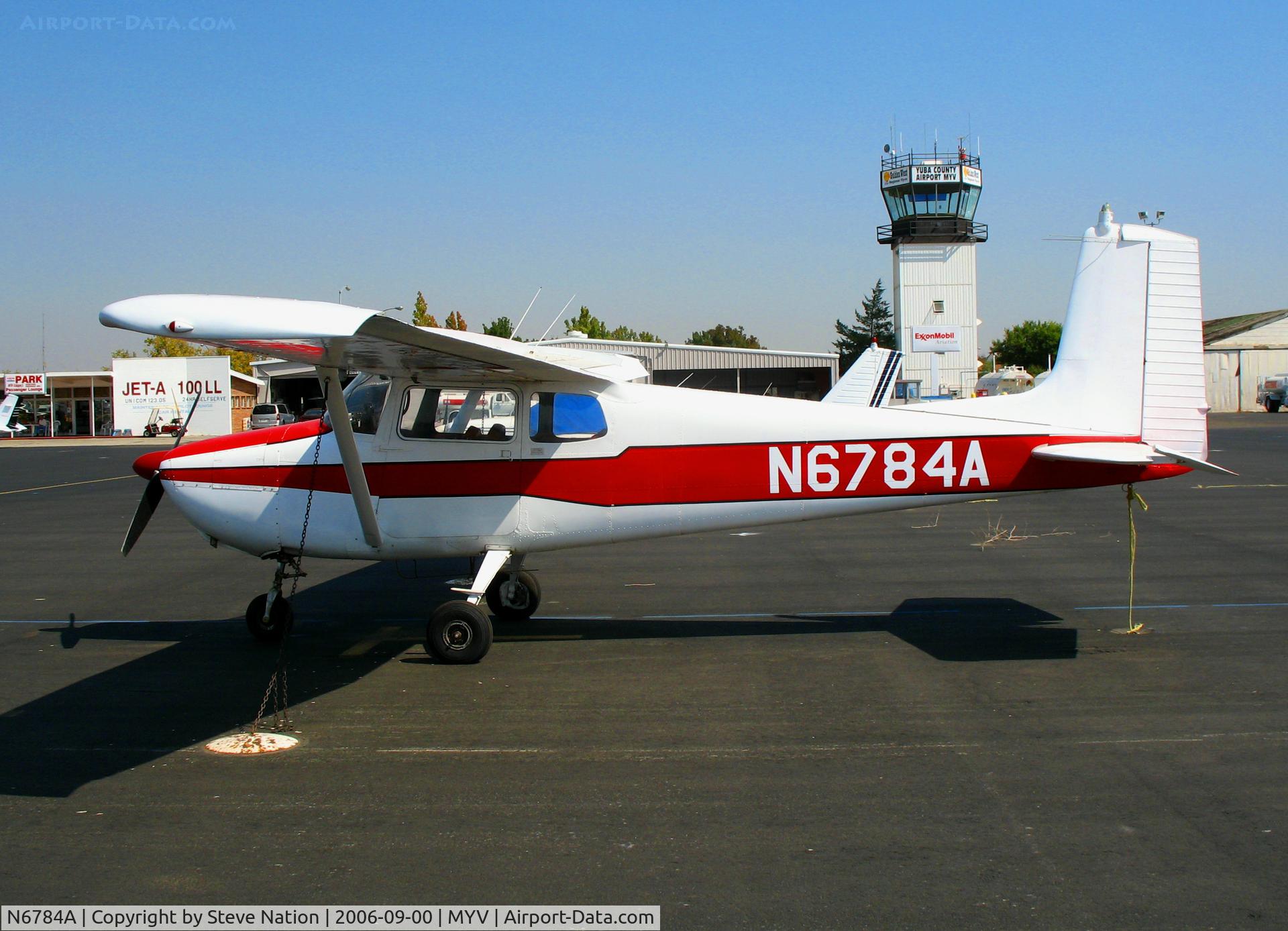 N6784A, 1956 Cessna 172 C/N 28884, straight tail 1956 Cessna 172 visiting from Redding, CA @ Yuba County Airport (Marysville), CA