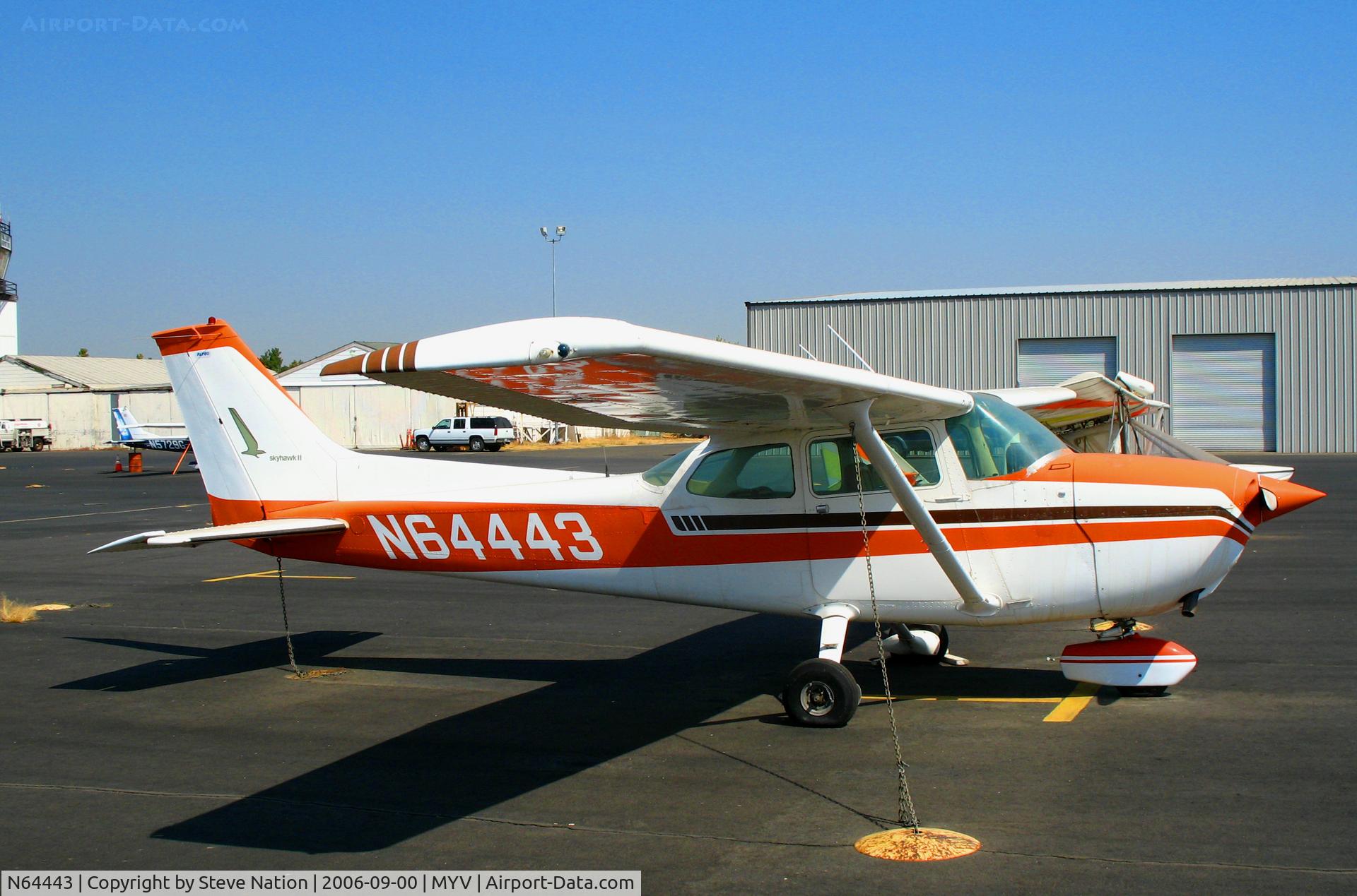 N64443, 1975 Cessna 172M C/N 17265231, 1975 Cessna 172M @ Yuba County Airport (Marysville), CA