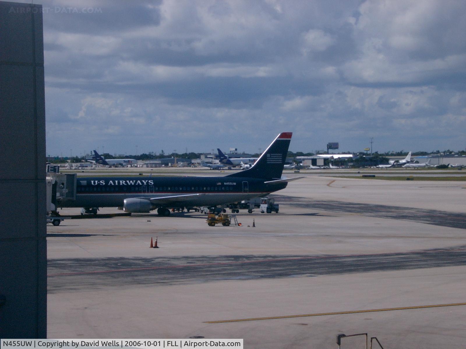 N455UW, 1991 Boeing 737-4B7 C/N 24997, Taken @ FLL on 10-01-06