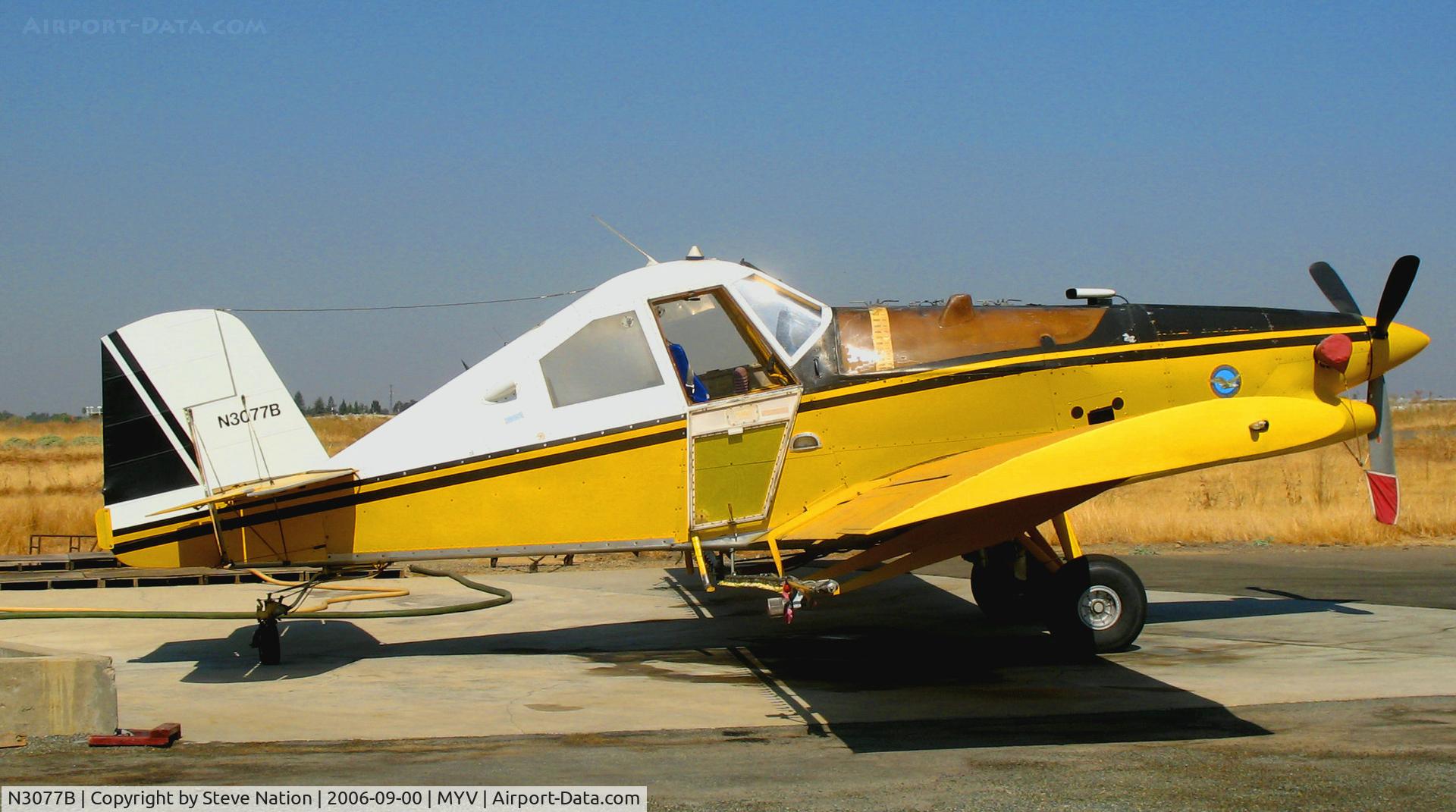 N3077B, 1981 Ayres S2R-T34 Thrush C/N T34-057DC, Gay Dibble's 1981 Ayres S2R-T34 sprayer (note, 2-seat version) @ Yuba County Airport (Marysville), CA