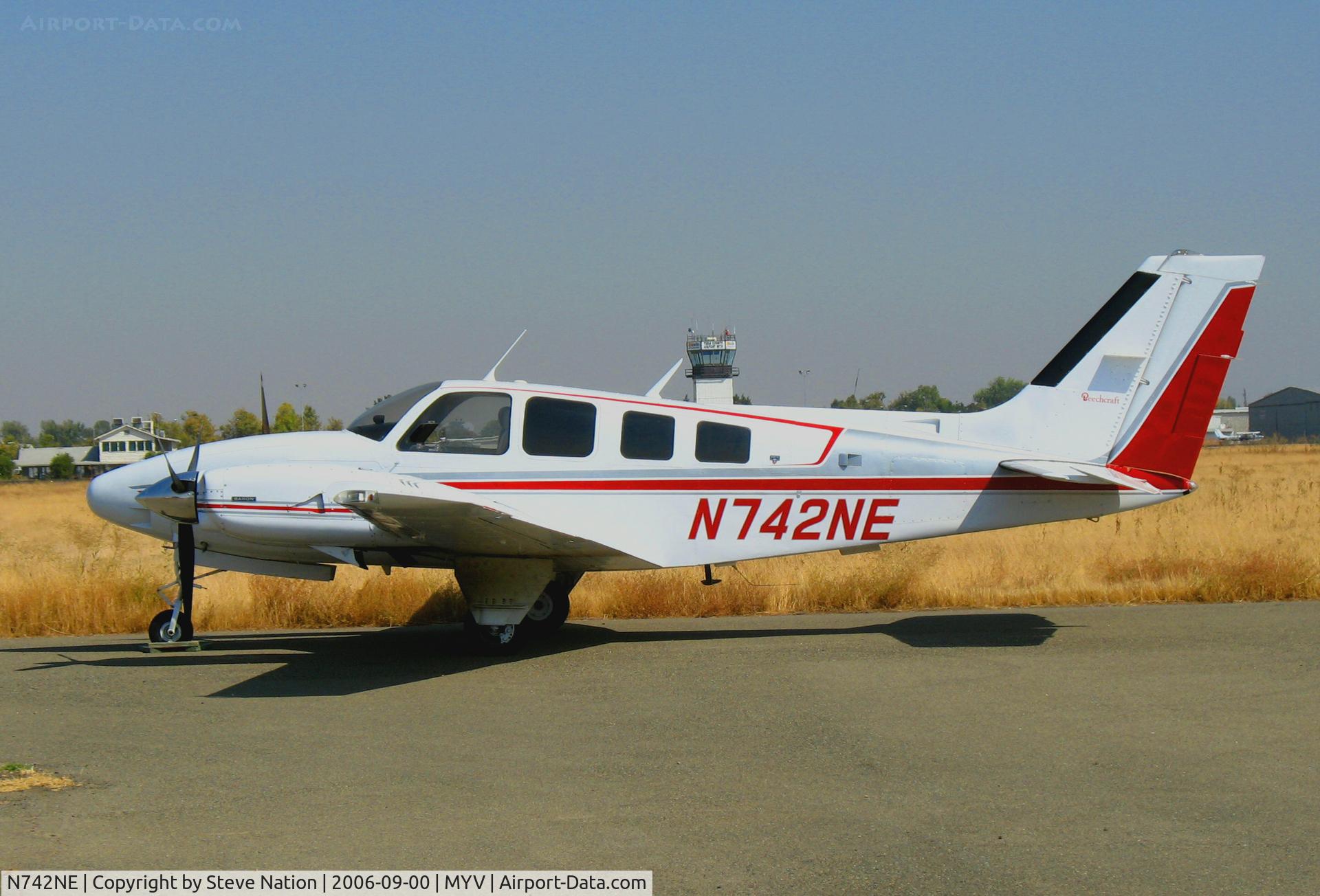N742NE, 1978 Beech 58TC Baron C/N TK-82, 1978 Beech 58TC @ Yuba County Airport (Marysville), CA