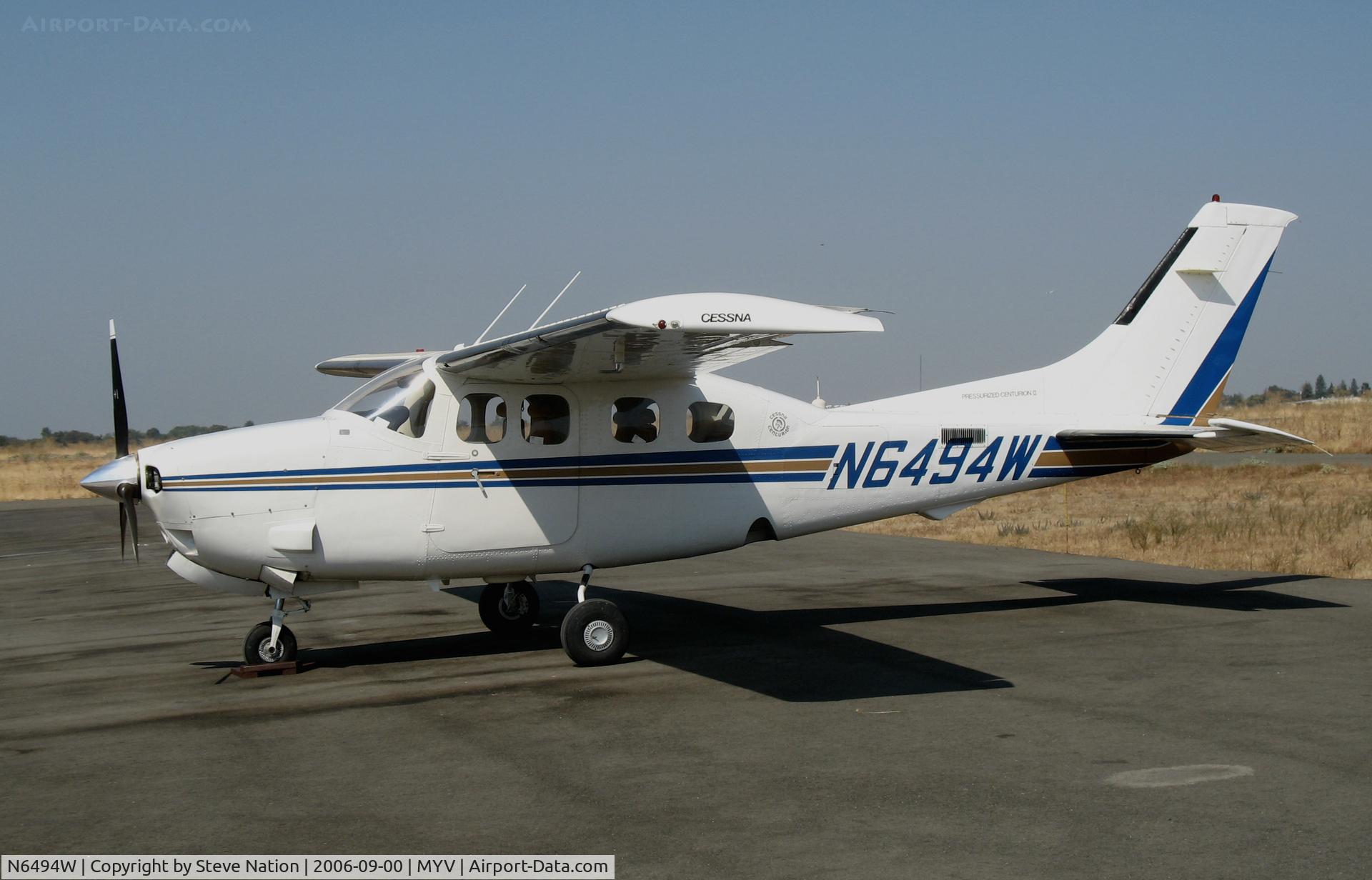 N6494W, 1981 Cessna P210N Pressurised Centurion C/N P21000786, Nice looking 1981 Cessna P210N @ Yuba County Airport (Marysville), CA