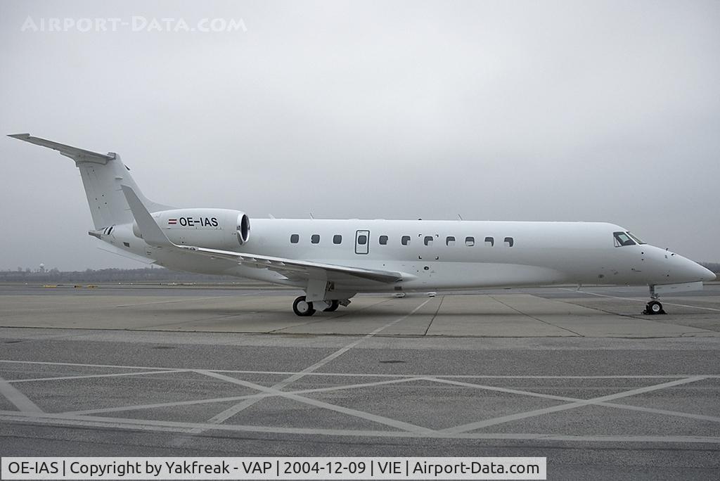 OE-IAS, 1998 Boeing 737-4M0 C/N 29209, Jet Alliance Embraer 135