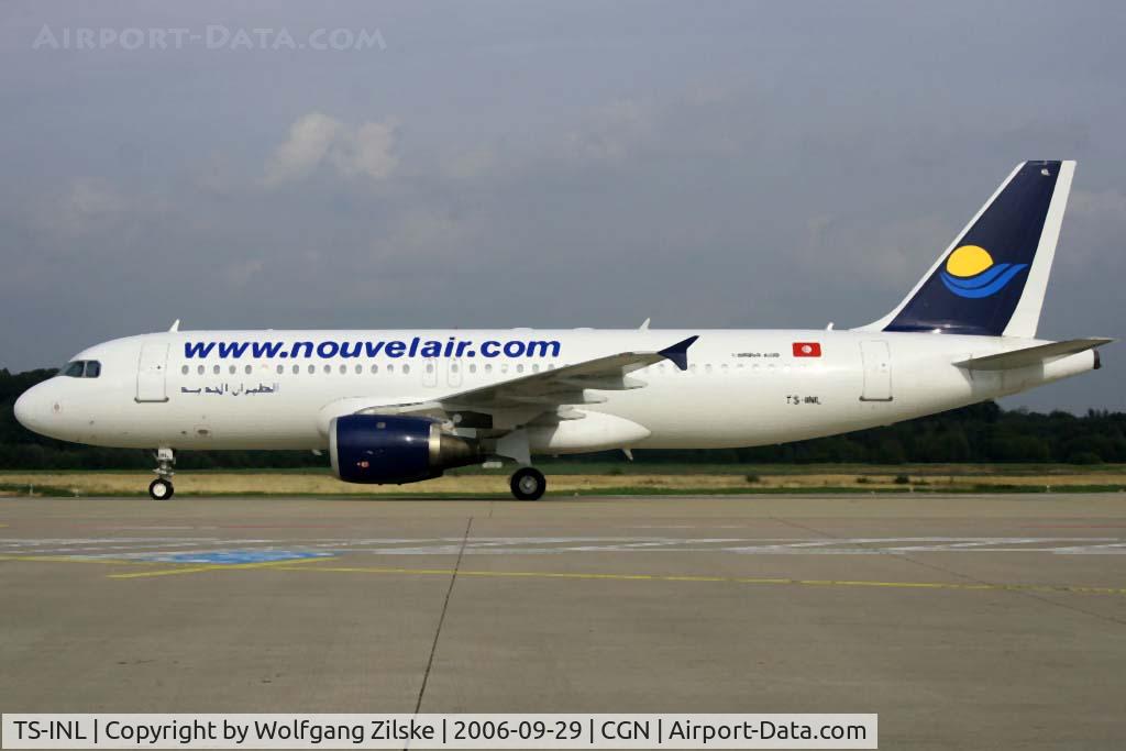 TS-INL, 1993 Airbus A320-211 C/N 400, visitor
