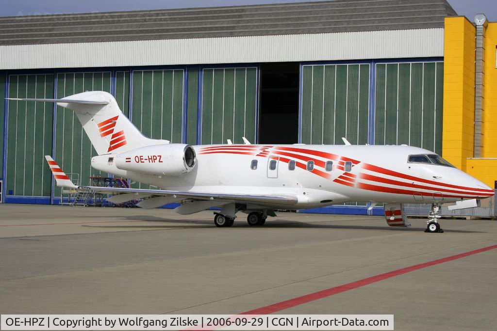 OE-HPZ, 2005 Bombardier Challenger 300 (BD-100-1A10) C/N 20047, visitor