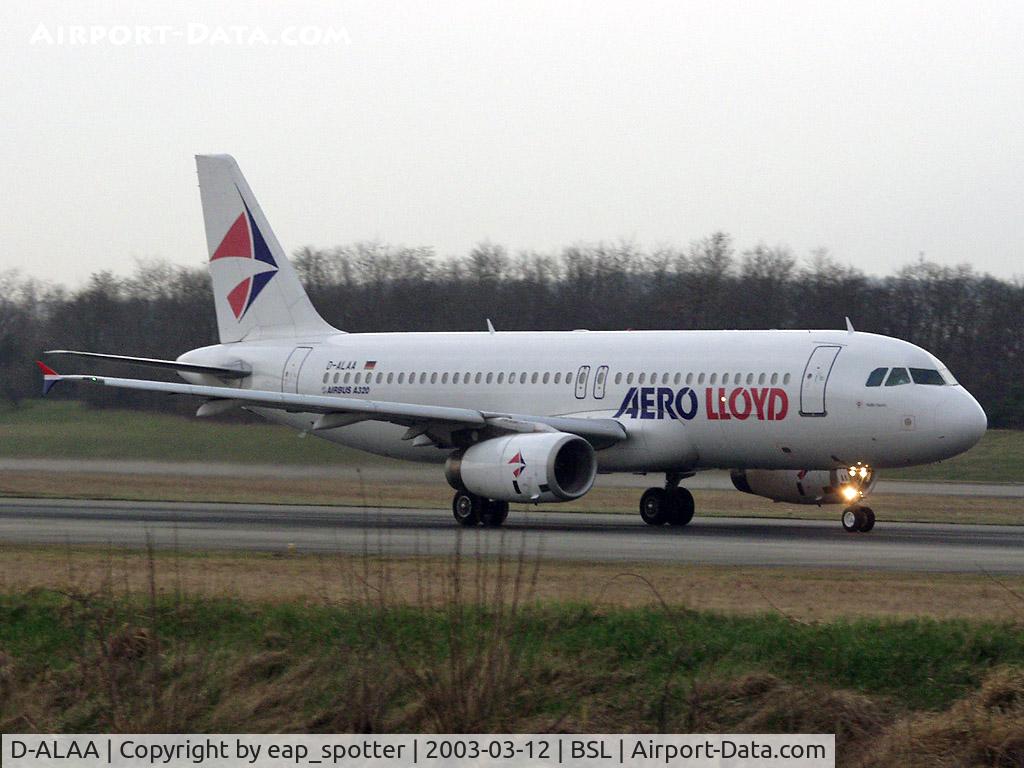 D-ALAA, 2007 Boeing 737-76N C/N 34753, Departing on runway 16