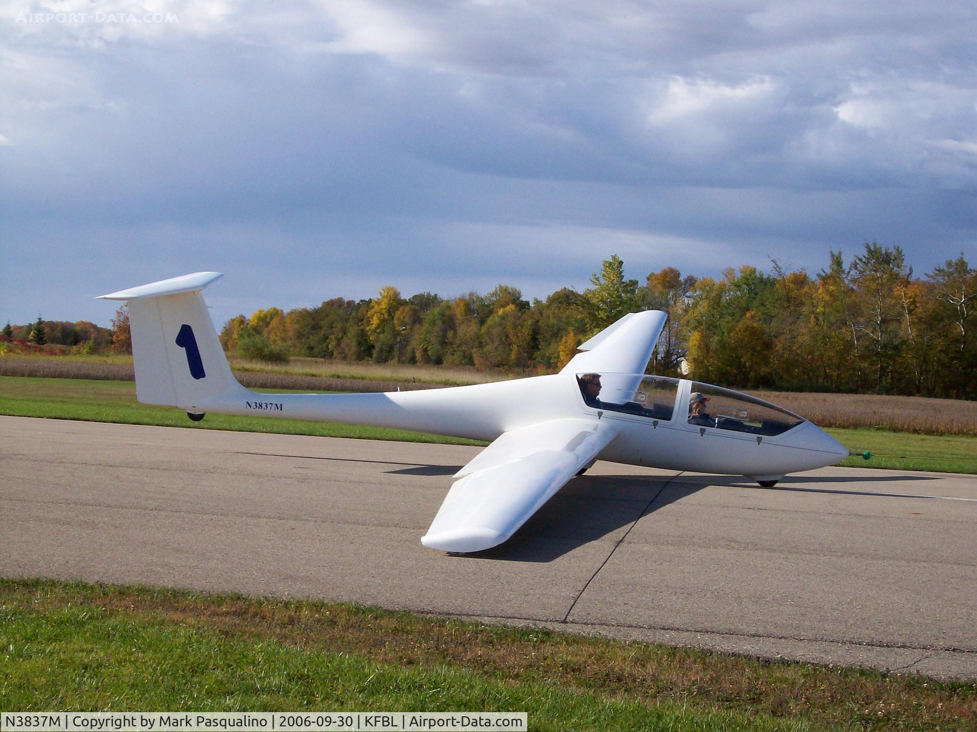 N3837M, 1983 Grob G-103 Twin Astir C/N 3764, Grob G103