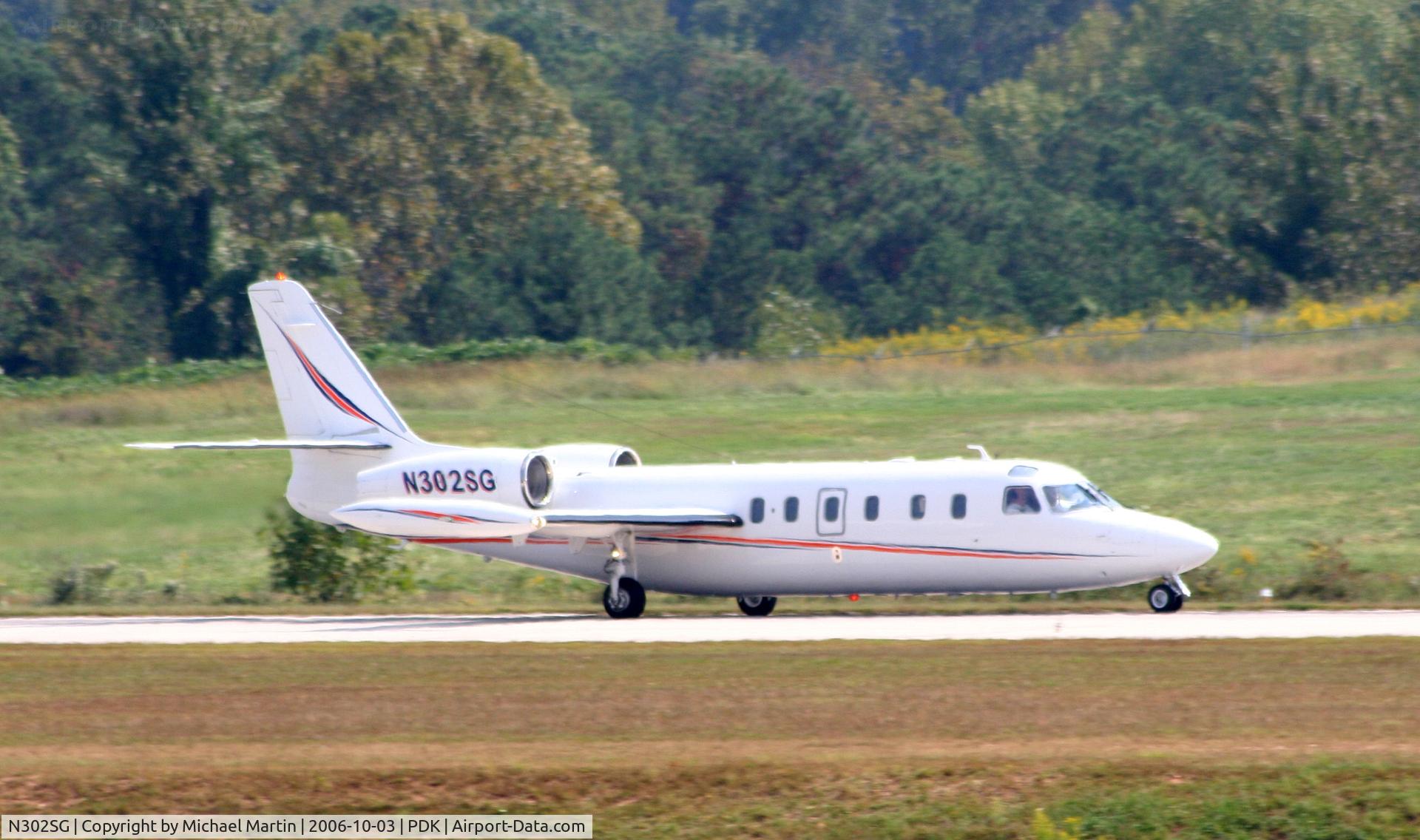 N302SG, 1981 Israel Aircraft Industries IAI-1124 Westwind C/N 379, Taking off from Runway 20L