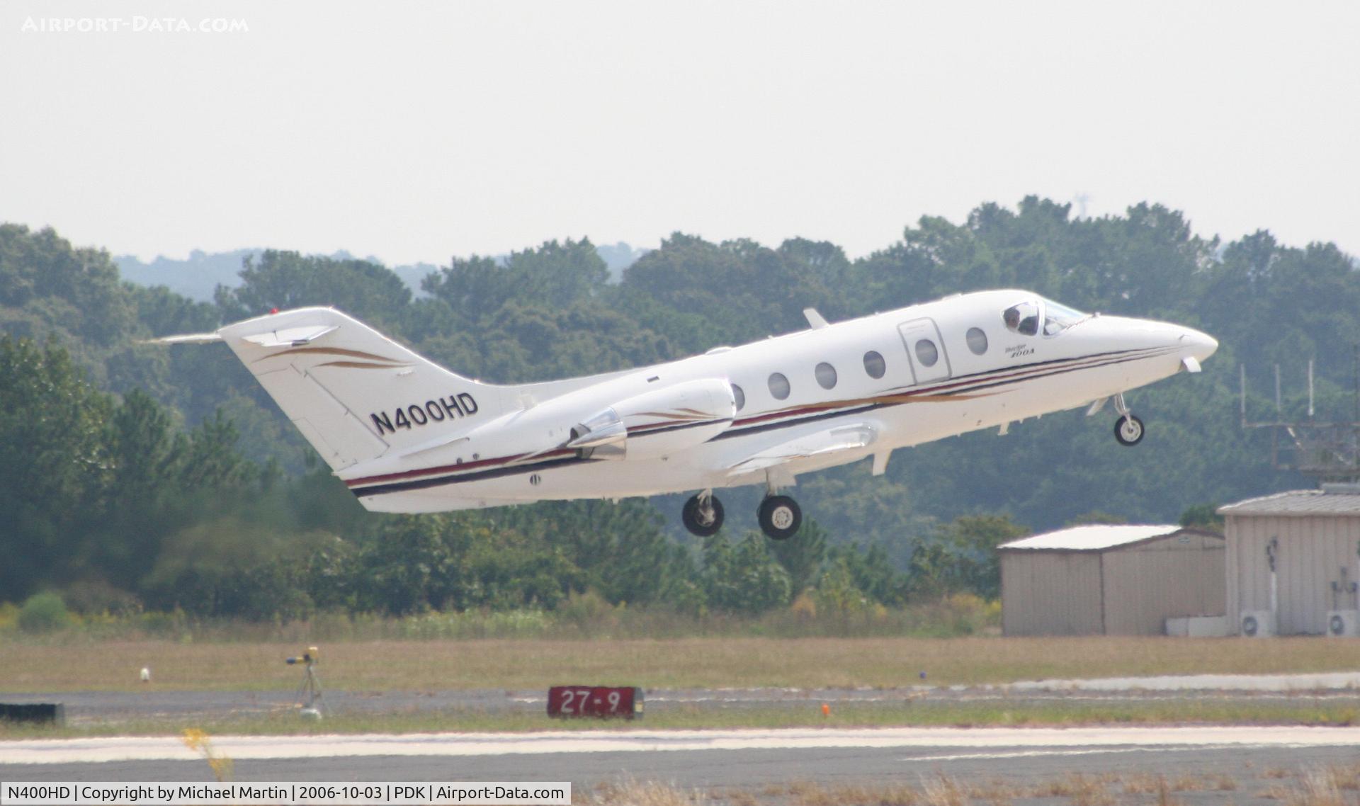 N400HD, 1998 Raytheon Aircraft Company 400A C/N RK-191, Departing PDK enroute to BHC