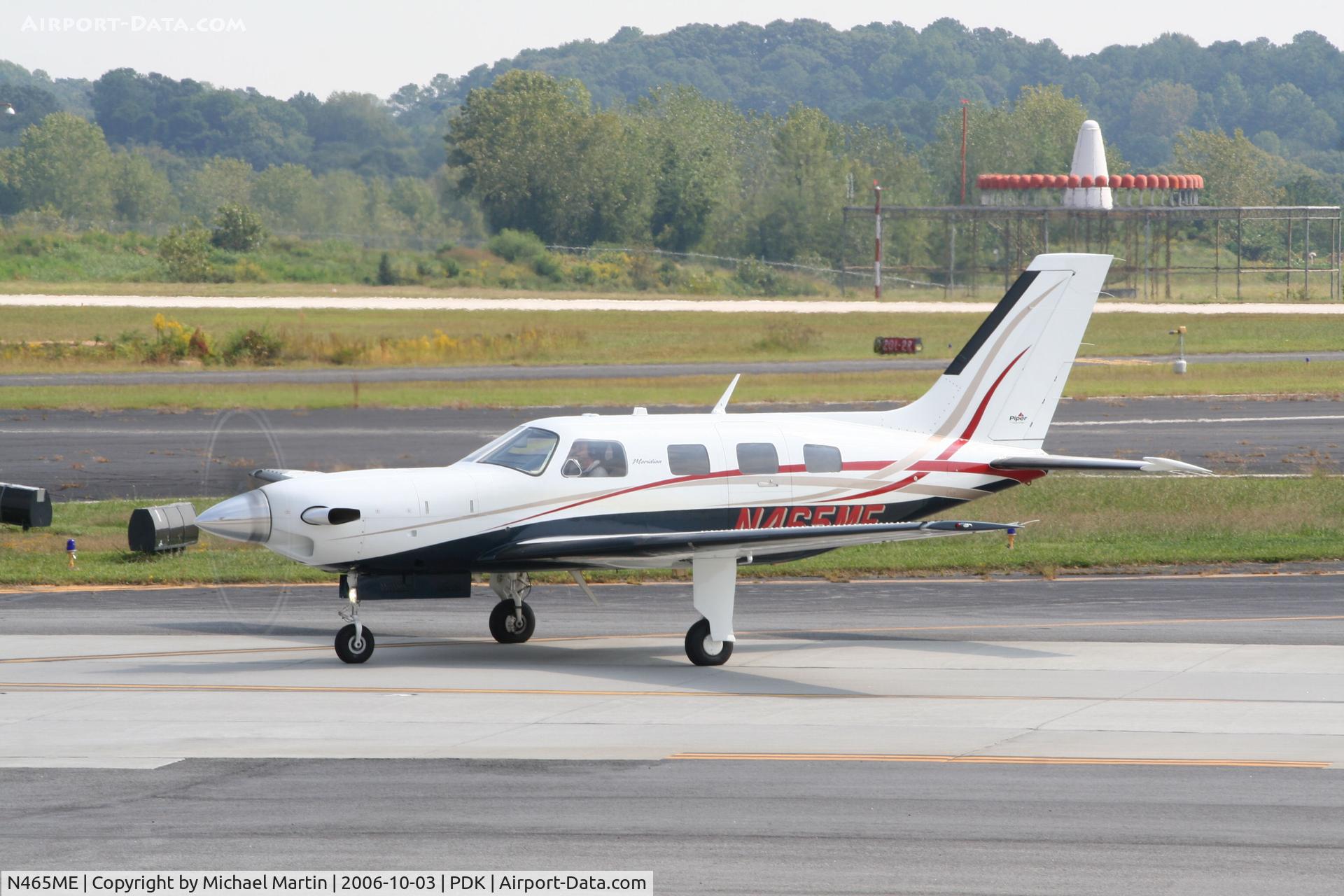 N465ME, 2005 Piper PA-46-500TP C/N 4697233, Taxing to Epps Air Service