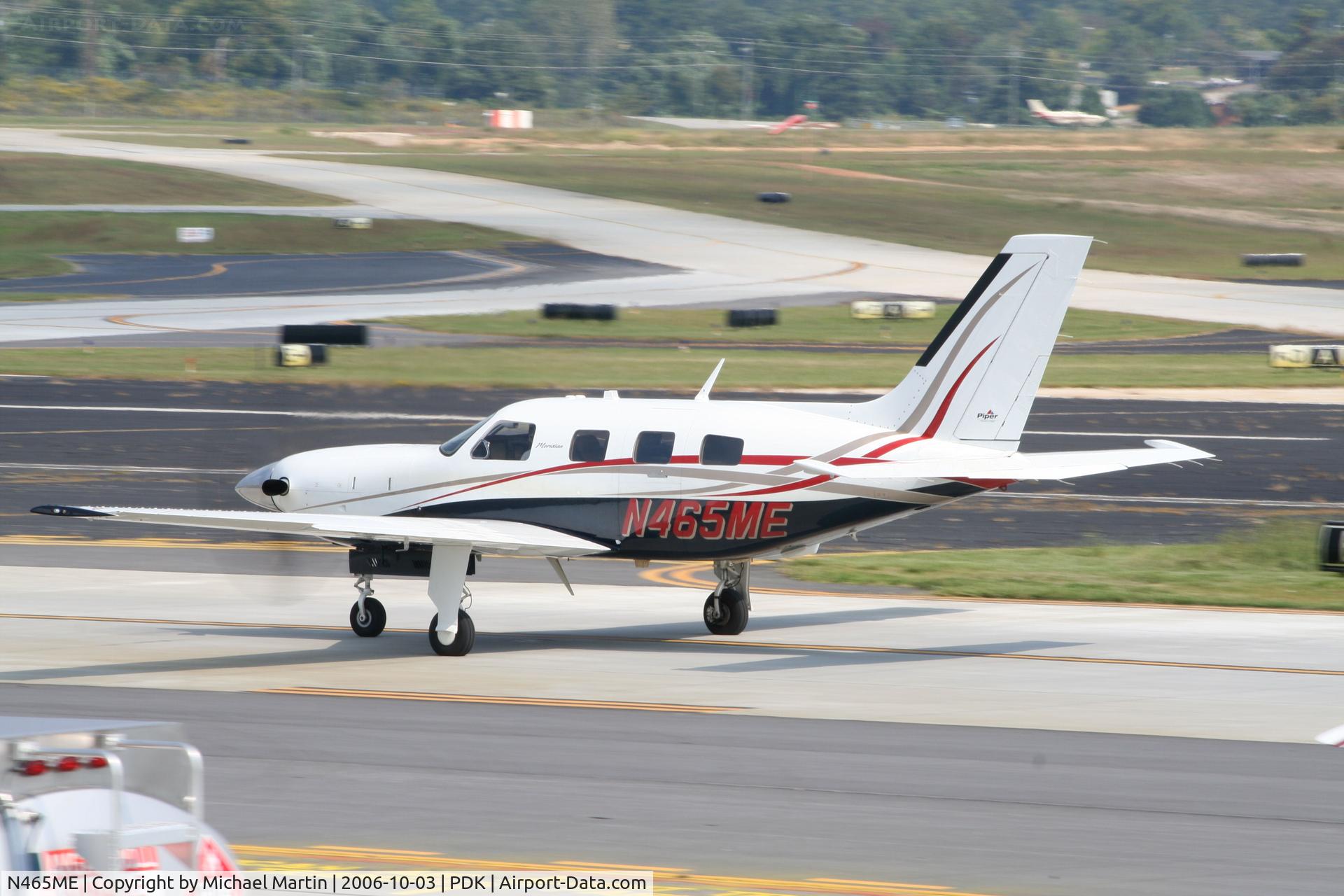N465ME, 2005 Piper PA-46-500TP C/N 4697233, Taxing to Epps Air Service