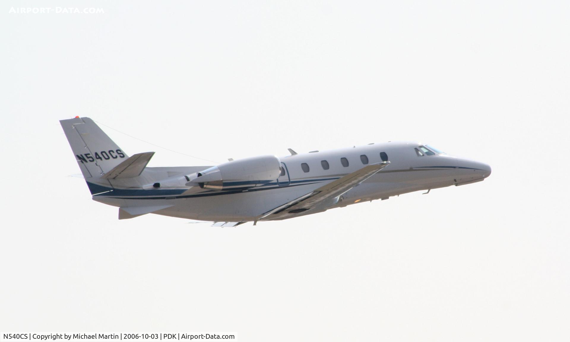 N540CS, 2004 Cessna 560XLS Citation Excel S C/N 560-5516, Departing PDK enroute to TTN