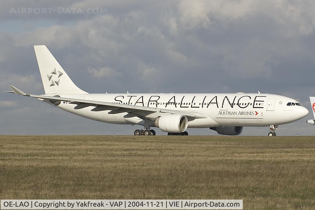 OE-LAO, 2000 Airbus A330-223 C/N 181, Austrian Airlines Airbus 330-200 in Star Alliance colors