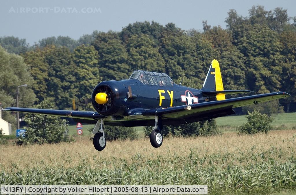 N13FY, 1942 North American AT-6A Texan C/N 78-6922, North American T-6