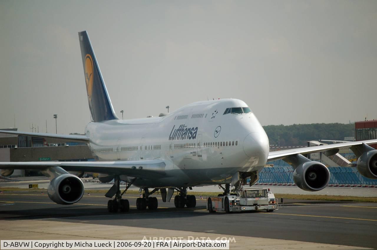 D-ABVW, 1999 Boeing 747-430 C/N 29493, B 747-400 