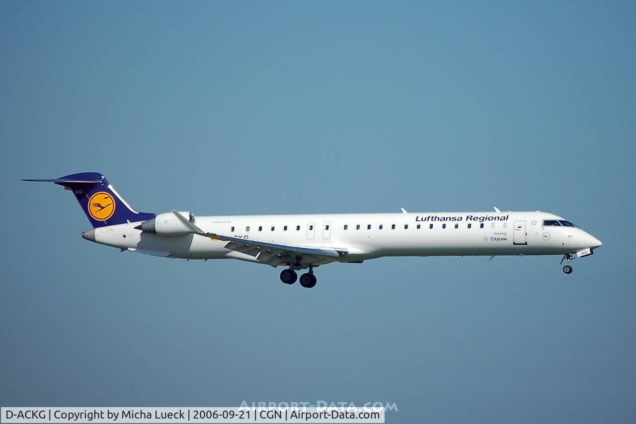D-ACKG, 2006 Bombardier CRJ-900LR (CL-600-2D24) C/N 15084, On finals at Cologne/Bonn