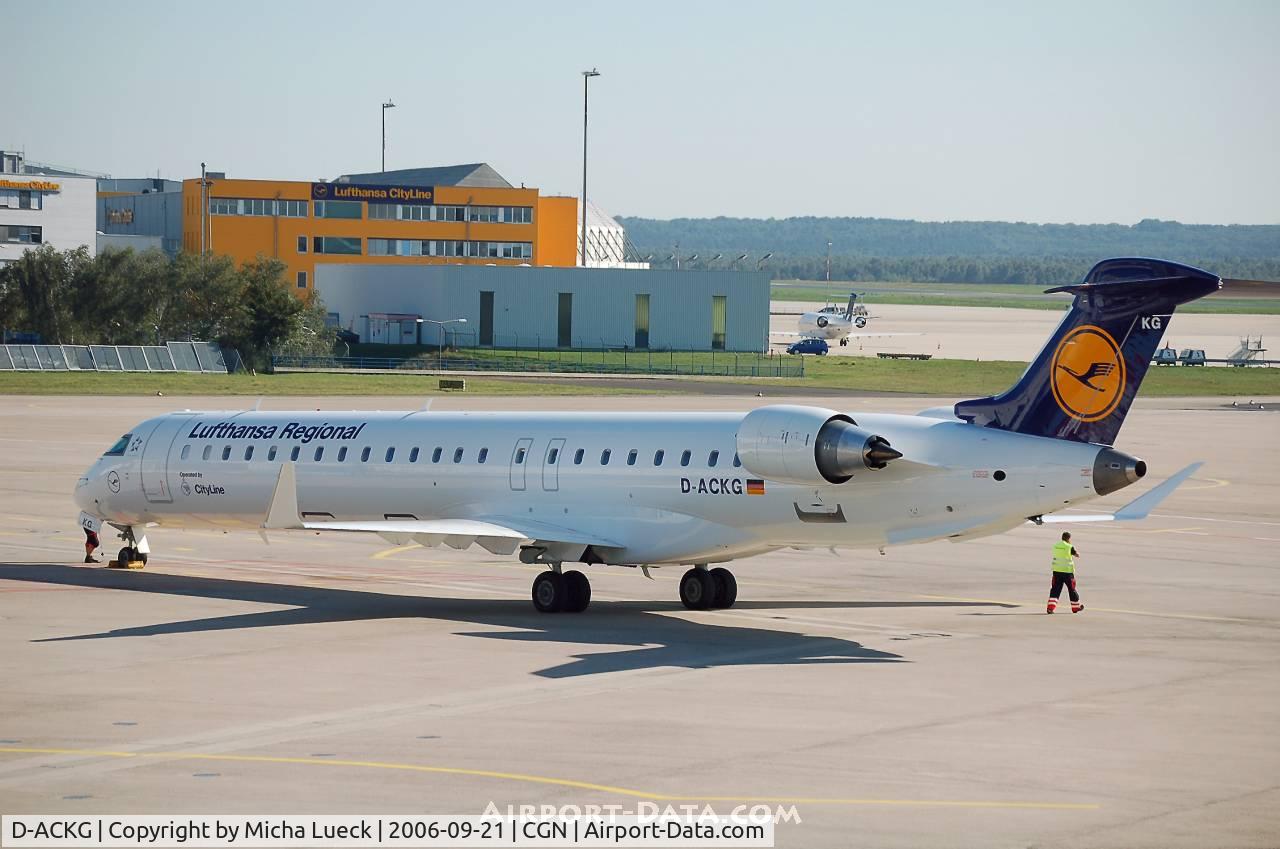 D-ACKG, 2006 Bombardier CRJ-900LR (CL-600-2D24) C/N 15084, Getting ready for departure