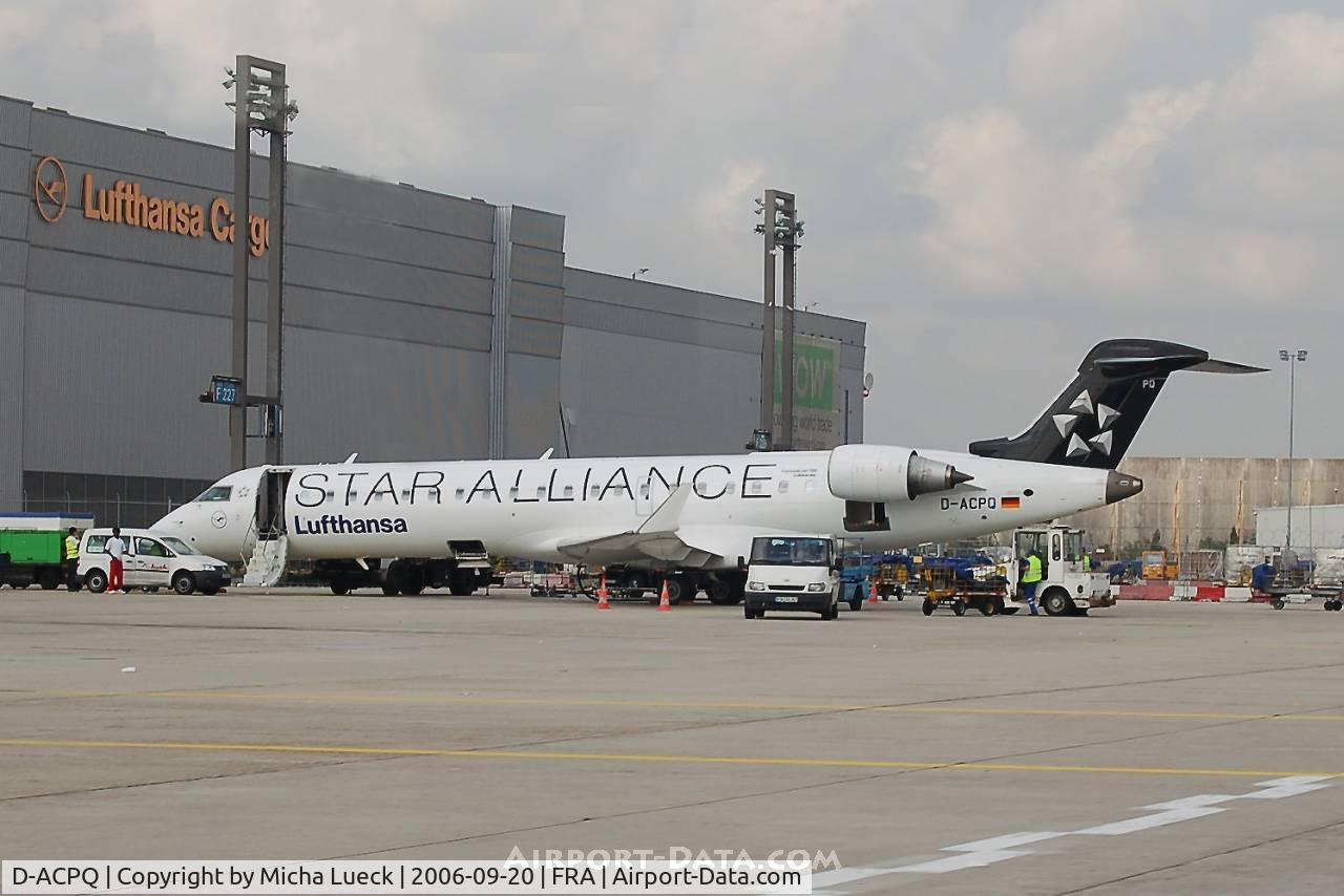 D-ACPQ, 2003 Canadair CRJ-700 (CL-600-2C10) Regional Jet C/N 10091, Star Alliance livery