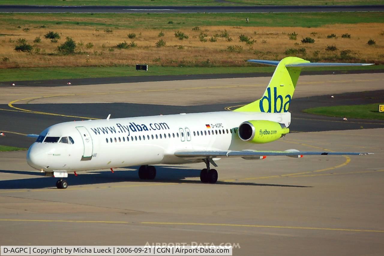 D-AGPC, 1989 Fokker 100 (F-28-0100) C/N 11280, Taxiing to the gate