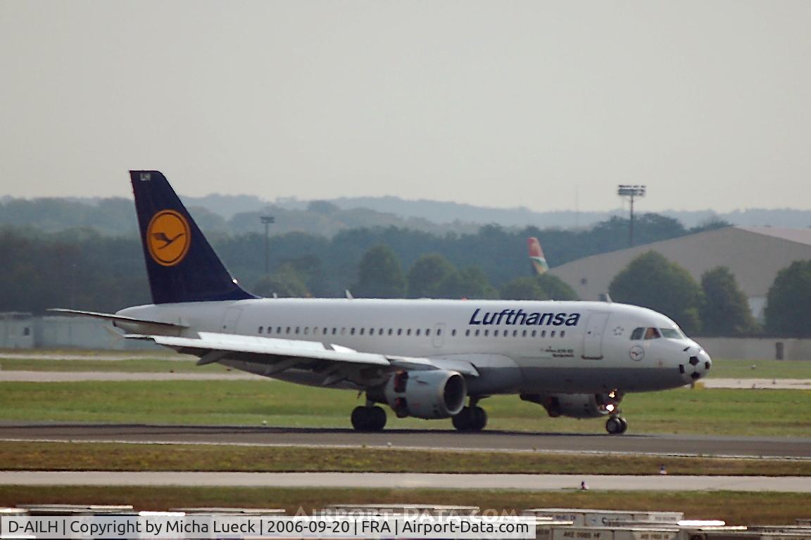 D-AILH, 1997 Airbus A319-114 C/N 641, Just landed, thrust reversers deployed