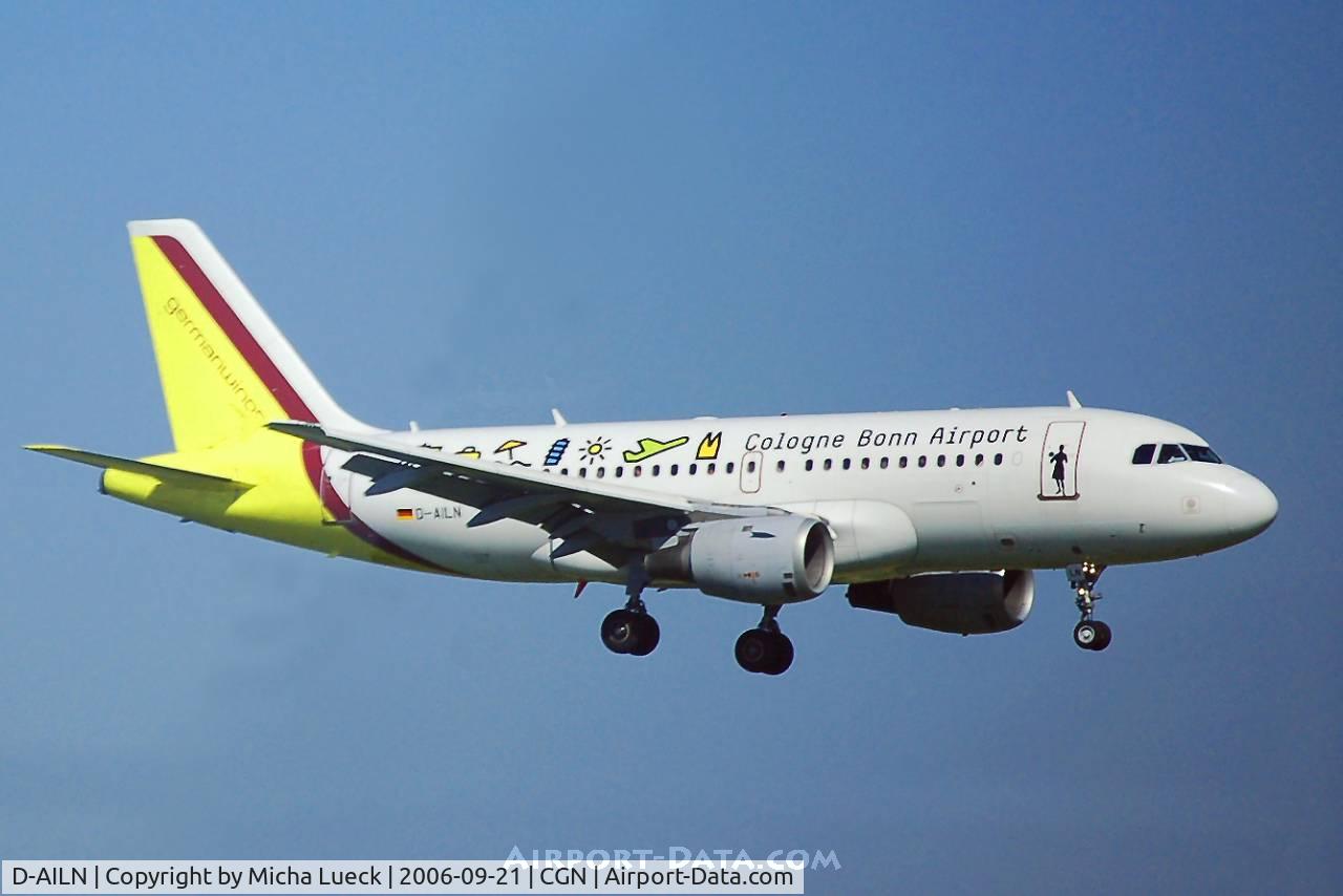 D-AILN, 1997 Airbus A319-114 C/N 700, On finals at Cologne/Bonn