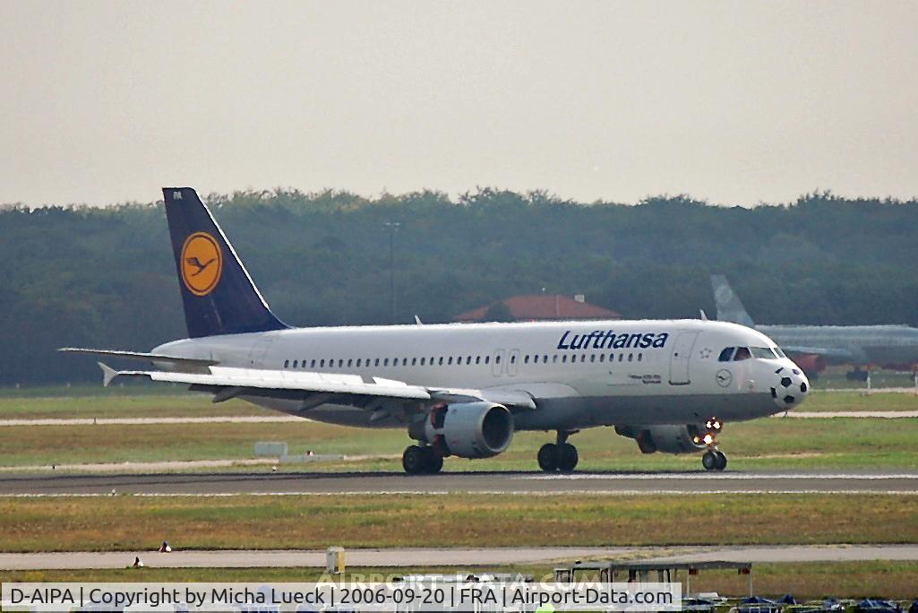 D-AIPA, 1989 Airbus A320-211 C/N 0069, Just landed, thrust reversers deployed