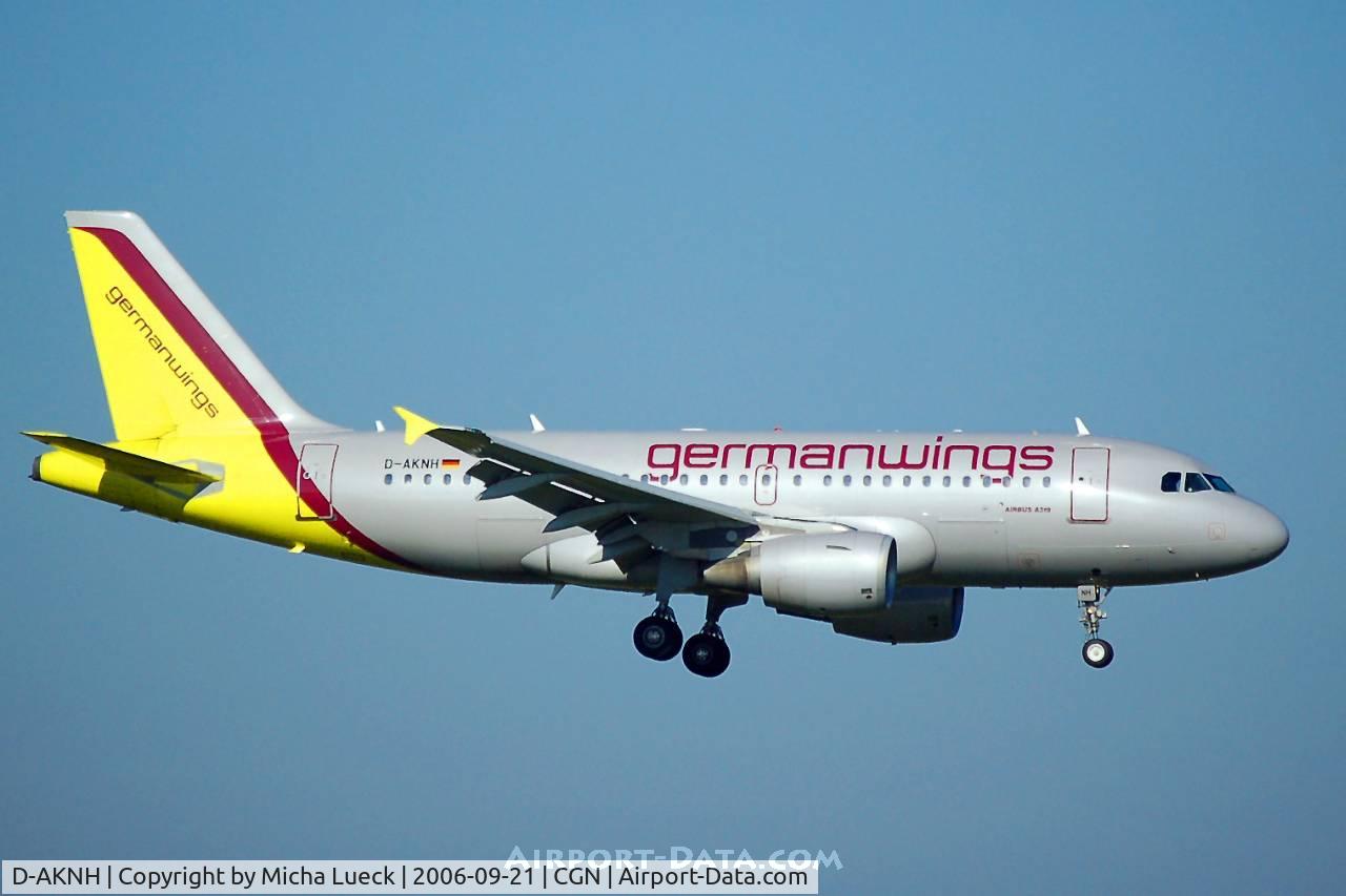 D-AKNH, 1998 Airbus A319-112 C/N 794, On finals at Cologne/Bonn