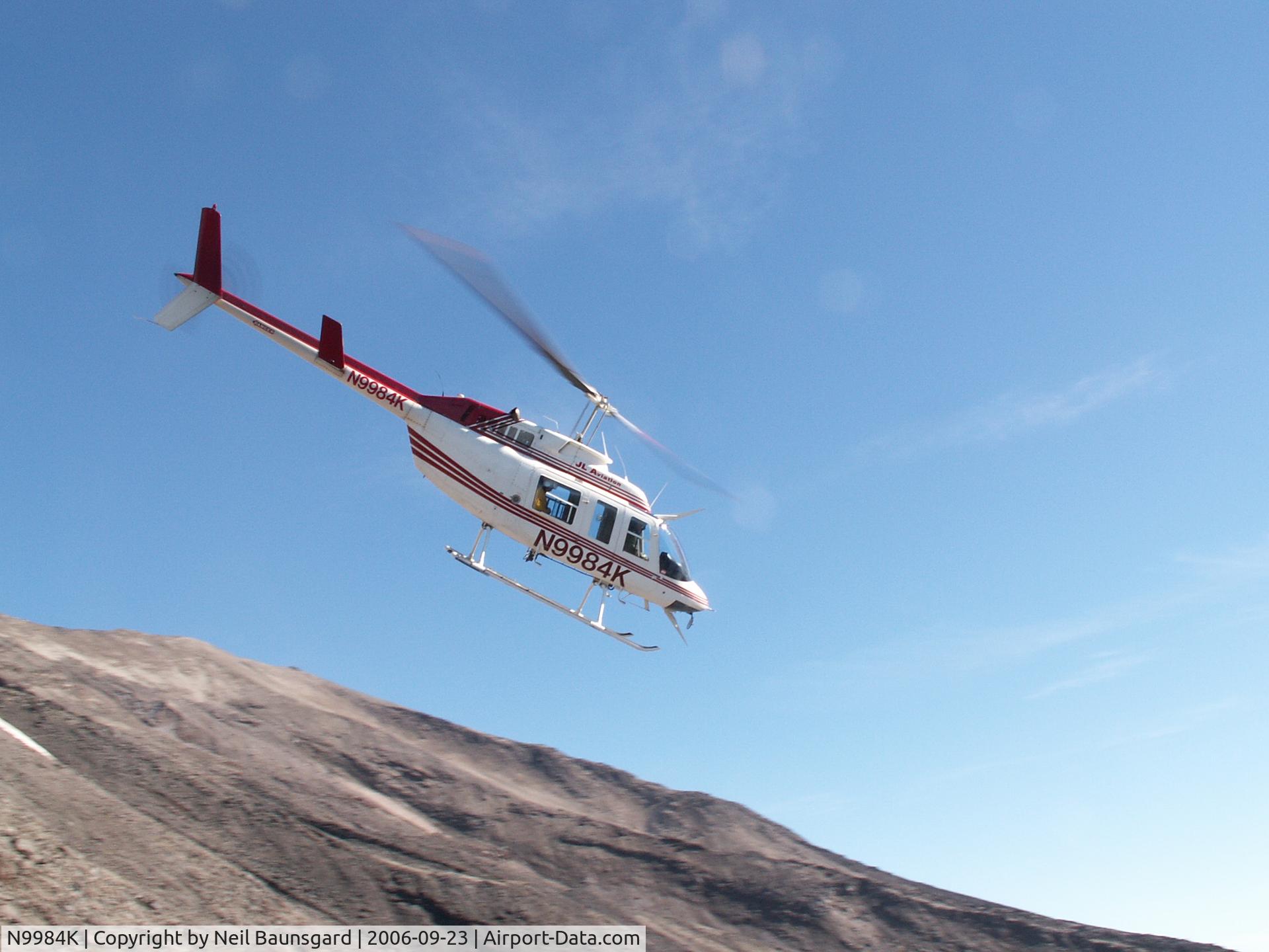 N9984K, 1976 Bell 206L LongRanger C/N 45054, Mt St. Helens  Unexpected encounter