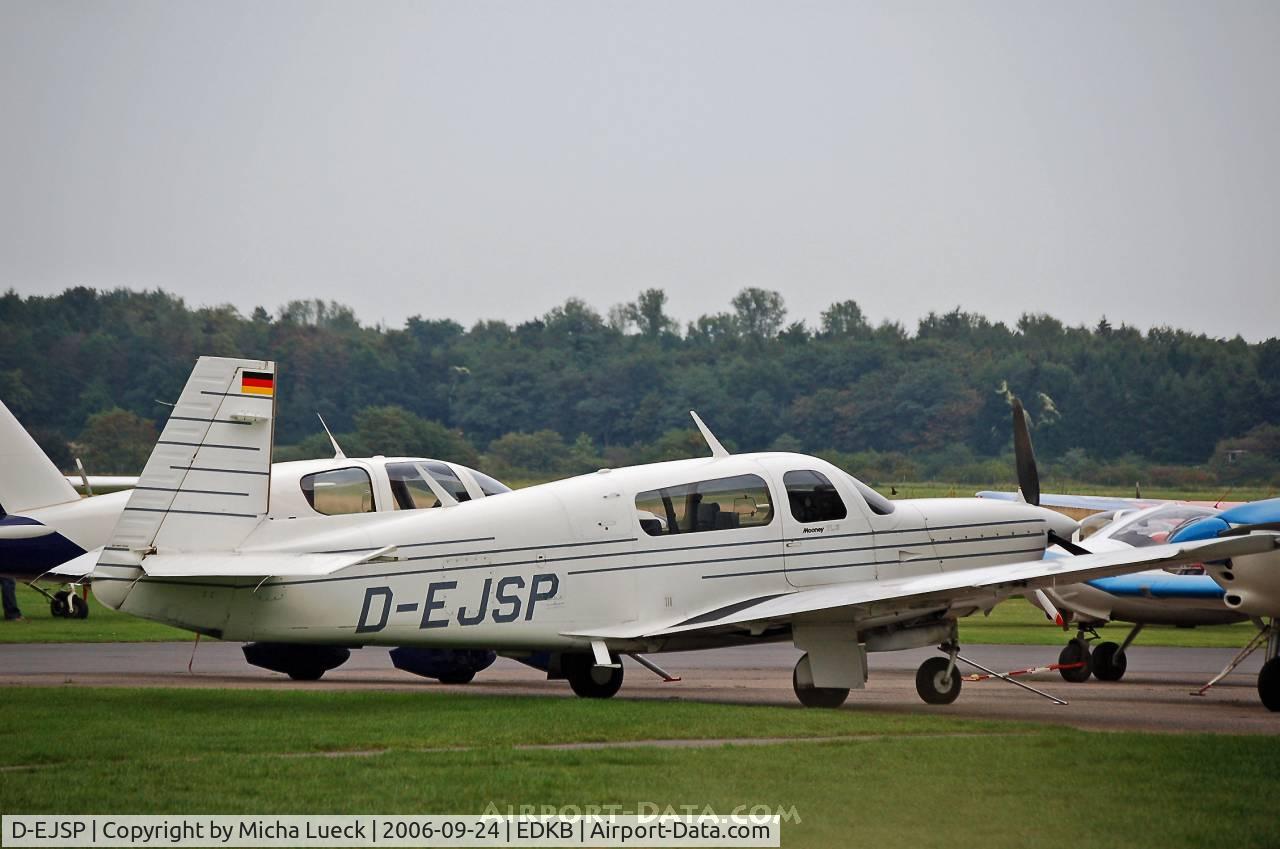 D-EJSP, 1990 Mooney M20M TLS Bravo C/N 27-0055, in Hangelar/Germany