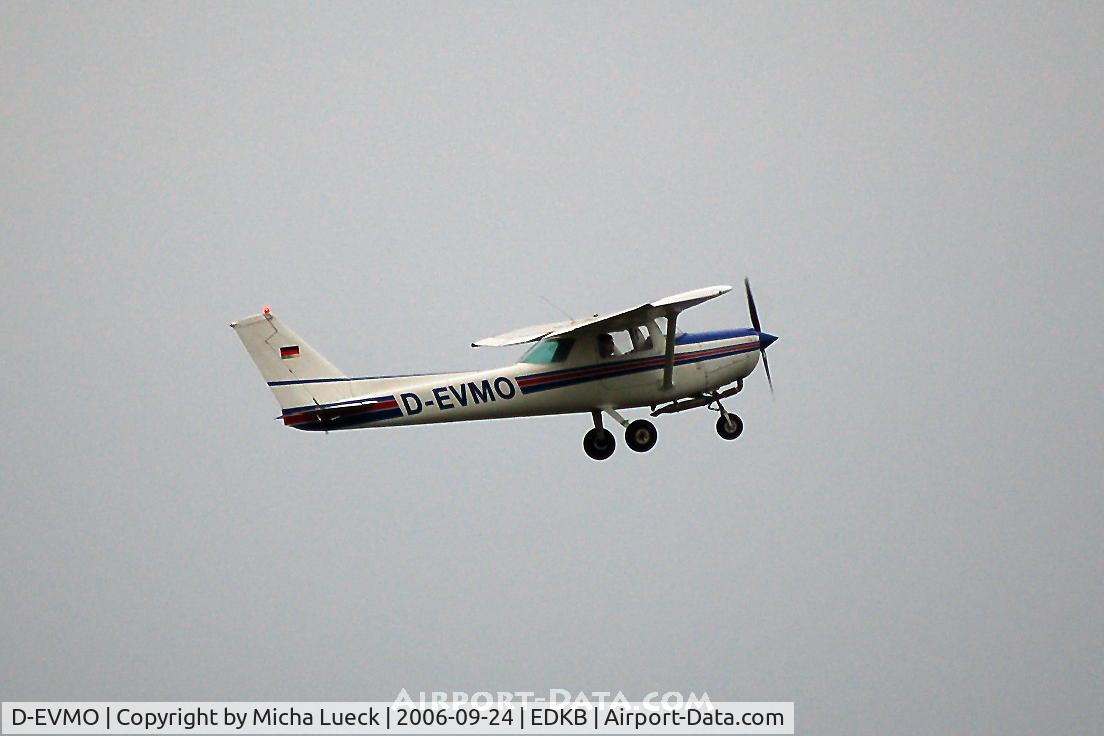 D-EVMO, 2003 Reims F152 C/N 1517, in Hangelar/Germany