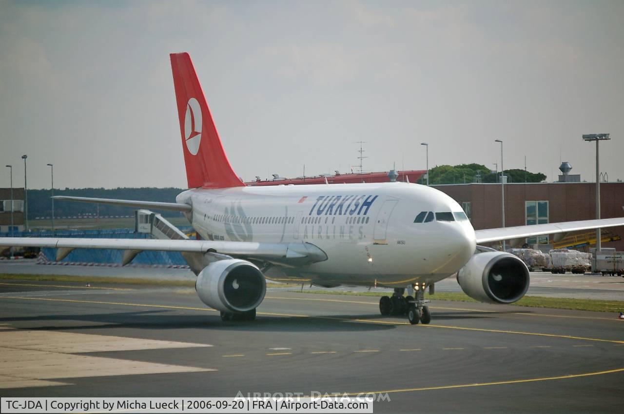TC-JDA, 1989 Airbus A310-304 C/N 496, Taxiing to the runway for take-off