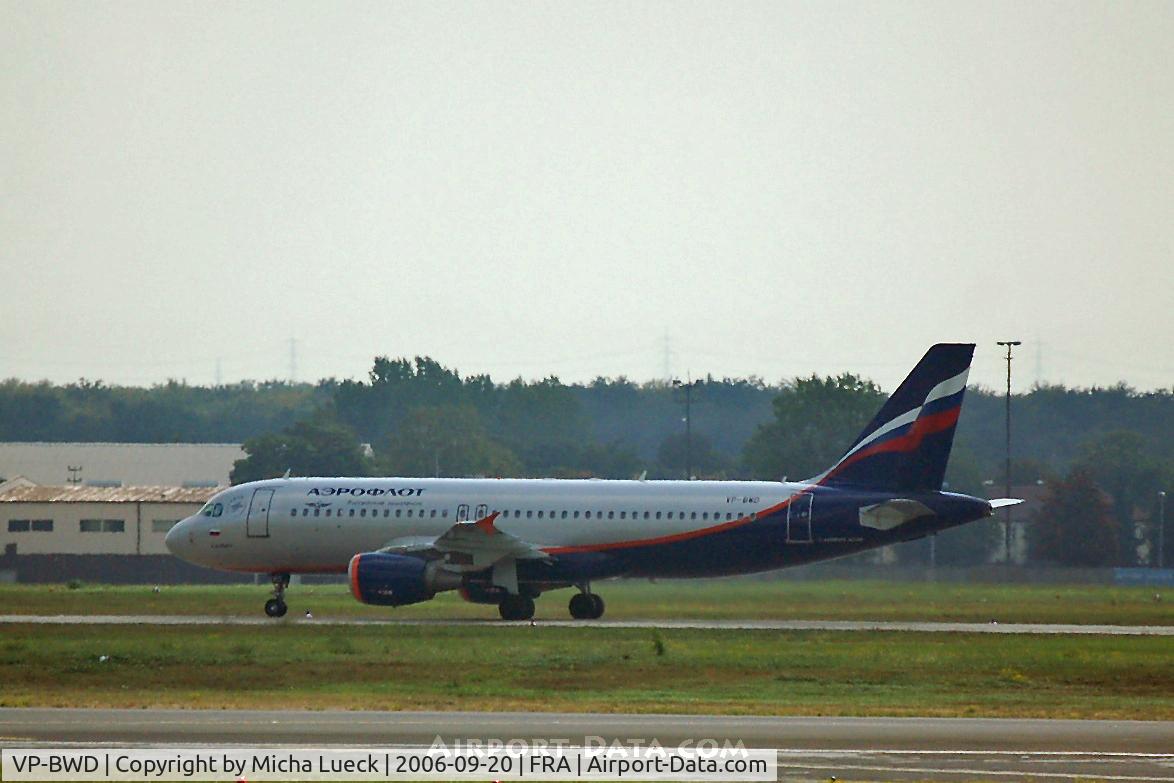 VP-BWD, 2003 Airbus A320-214 C/N 2116, Taxiing in Frankfurt