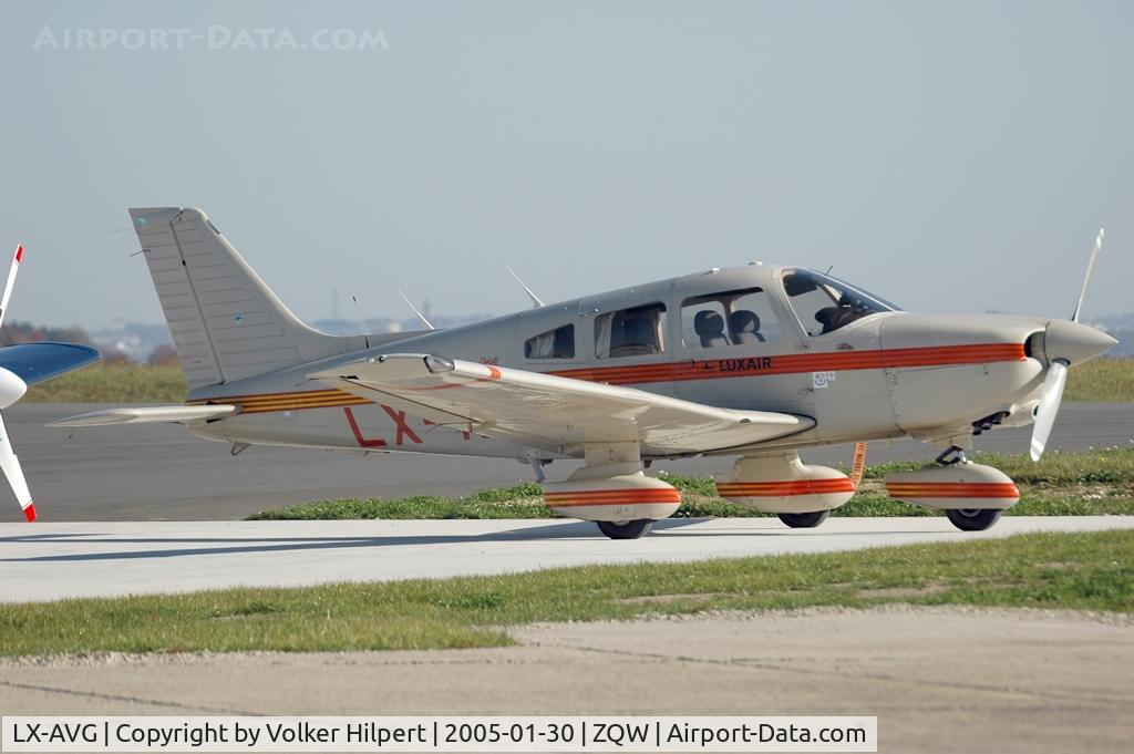 LX-AVG, 1986 Piper PA-28-236 Dakota C/N 28-8611006, Piper PA-28-236