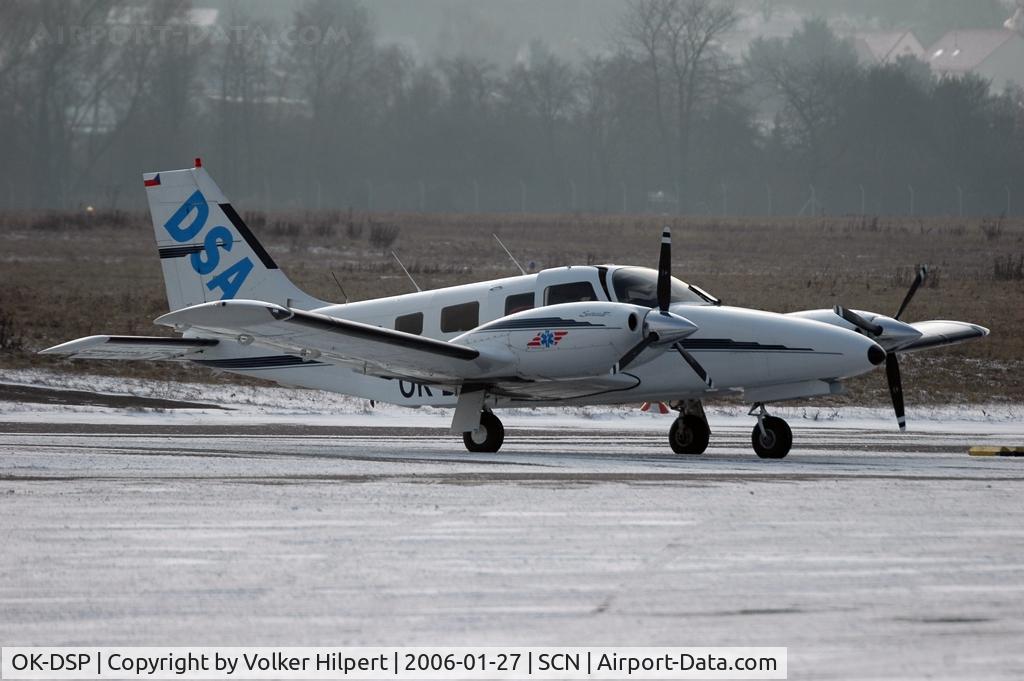 OK-DSP, 1995 Piper PA-34-220T Seneca IV C/N 34-47003, Piper PA-34-200