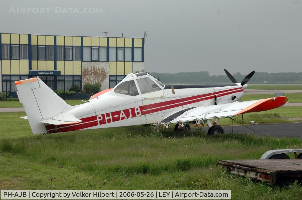 PH-AJB, 1975 Piper PA-36-285 Pawnee Brave C/N 36-7560040, Piper PA-36-285