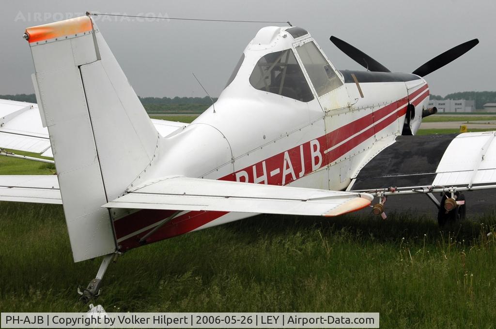 PH-AJB, 1975 Piper PA-36-285 Pawnee Brave C/N 36-7560040, Piper PA-36-285