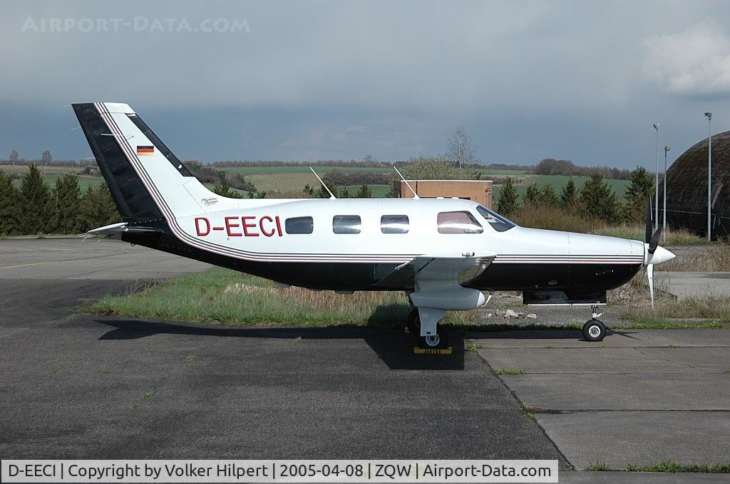 D-EECI, Piper PA-46-350P Malibu Mirage C/N 4622123, Piper PA-46 Malibu