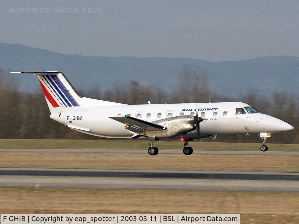 F-GHIB, 1989 Embraer EMB-120ER Brasilia C/N 120162, landing on runway 16