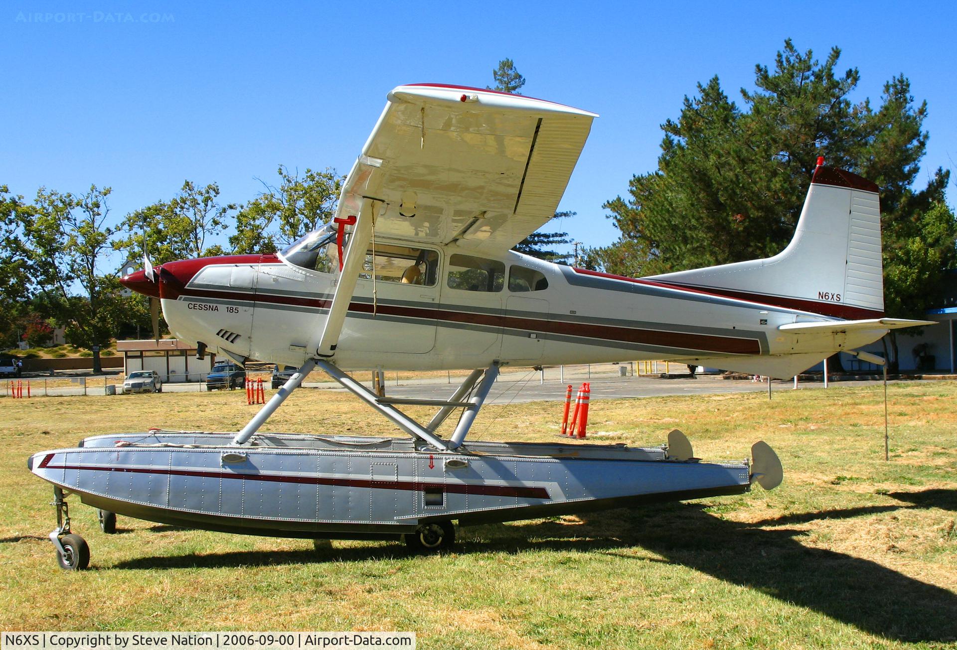 N6XS, Cessna A185E Skywagon 185 C/N 1851424, float-equipped Cessna A185E attending Clear Lake Splash-in @ Natural High School seaplane ramp, Lakeport, CA