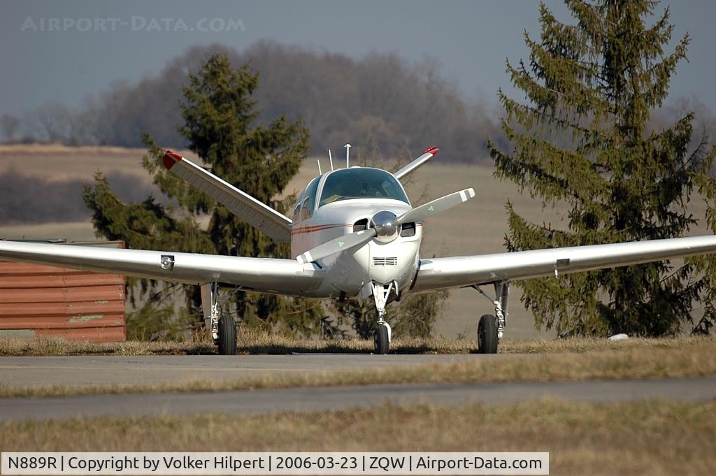 N889R, 1960 Beech M35 Bonanza C/N D-6366, Beech M35 Bonanza