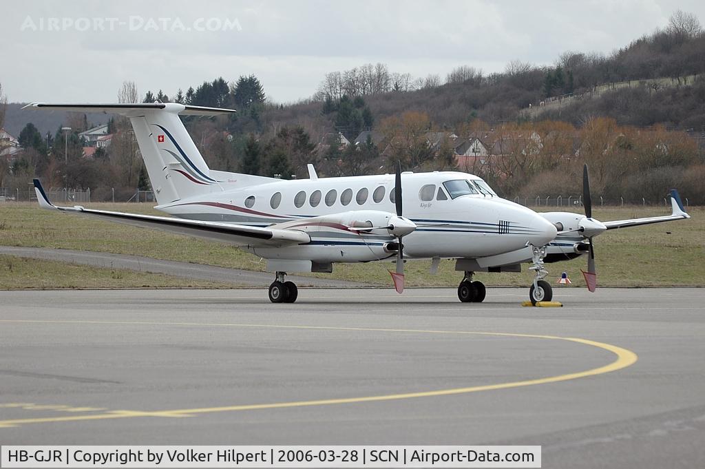 HB-GJR, 2002 Beechcraft King Air B350 C/N FL-340, Beech Super King Air 350