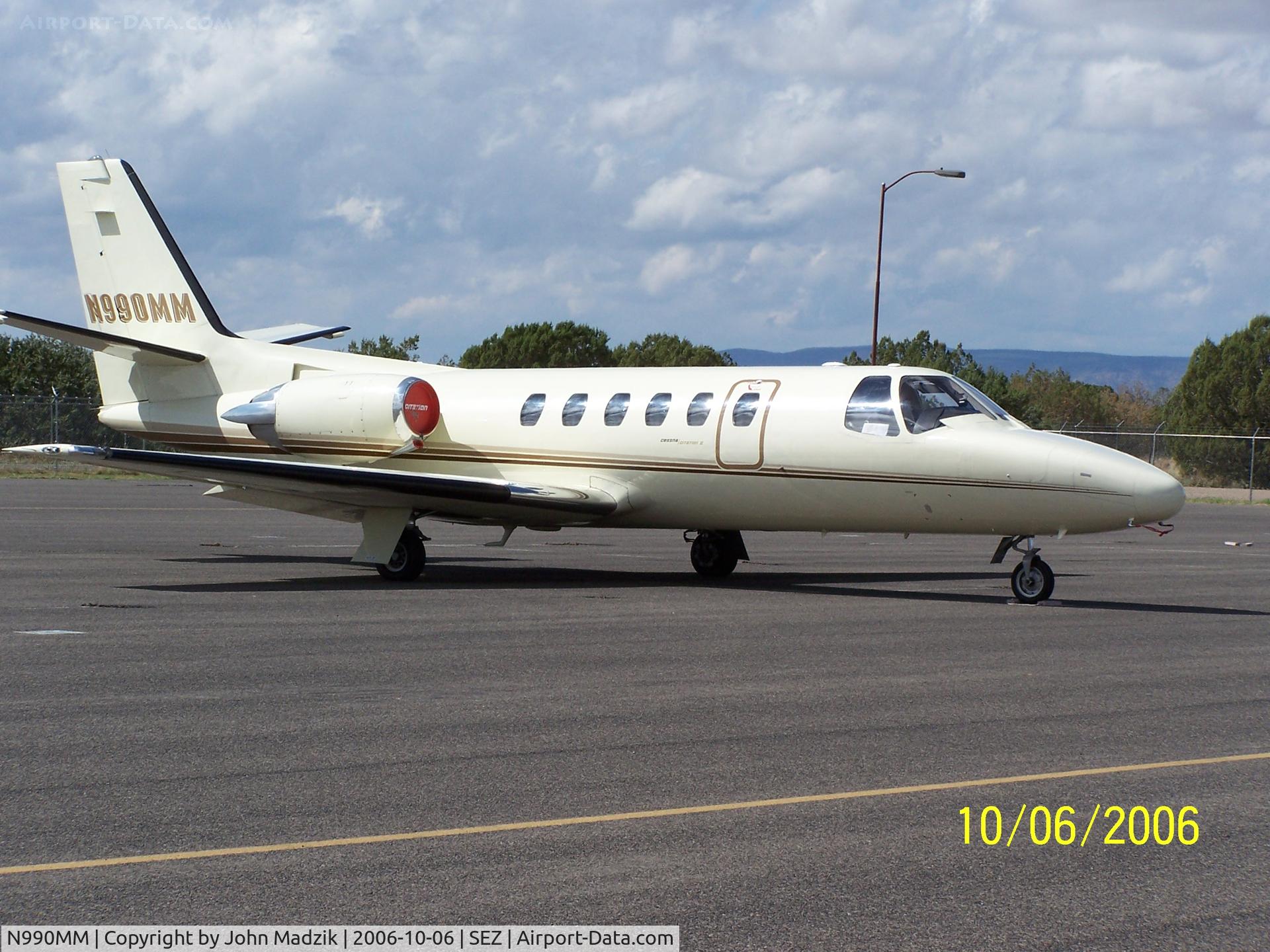 N990MM, 1982 Dassault Falcon 50 C/N 105, Sedona Airport