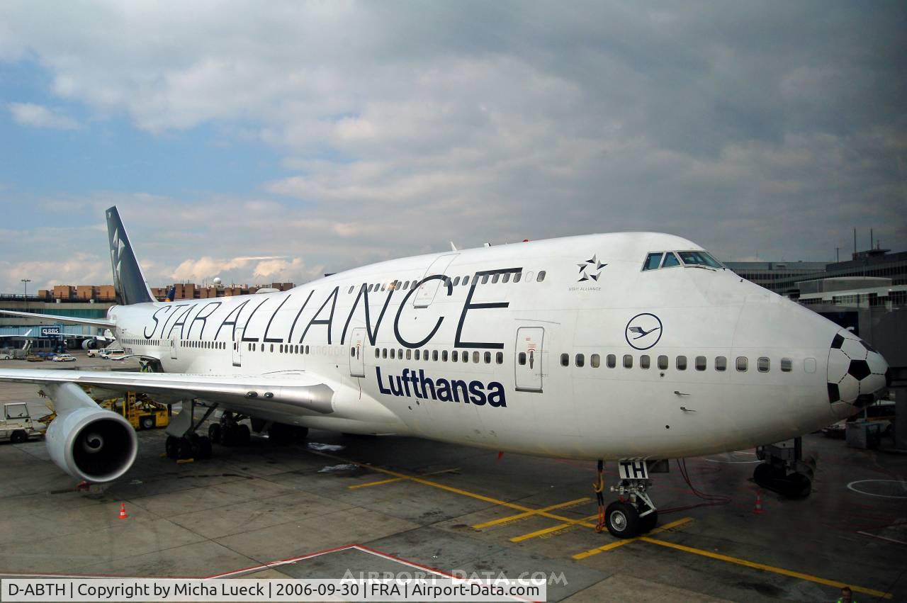 D-ABTH, 1991 Boeing 747-430M C/N 25047, Star Alliance livery