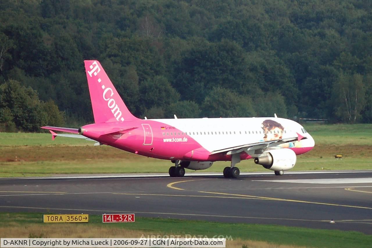 D-AKNR, 2000 Airbus A319-112 C/N 1209, Lined up for take off
