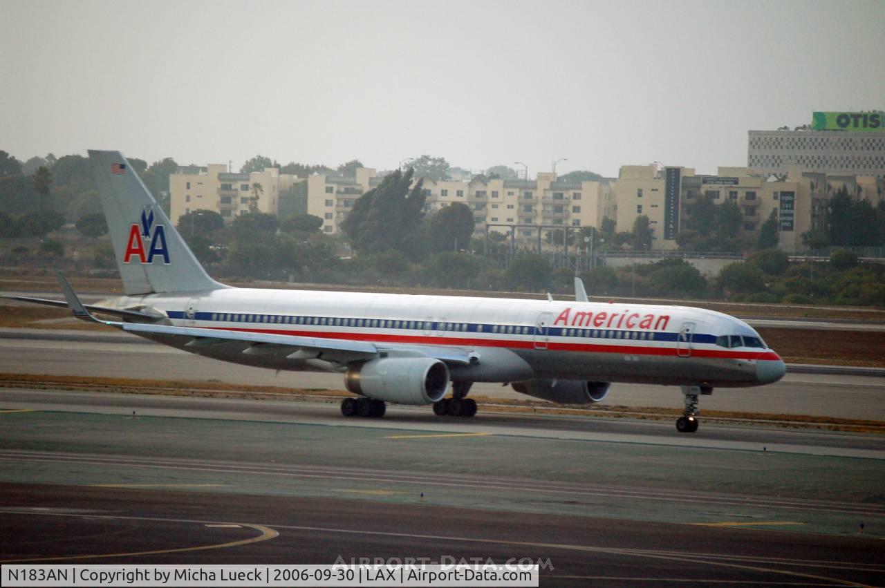 N183AN, 1999 Boeing 757-223 C/N 29593, Taxiing to the runway for take-off