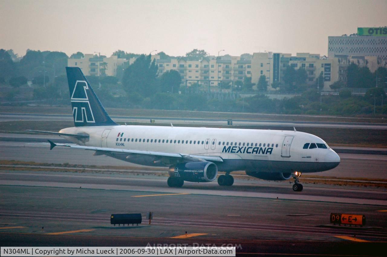 N304ML, 1993 Airbus A320-231 C/N 373, Taxiing to the runway for take-off
