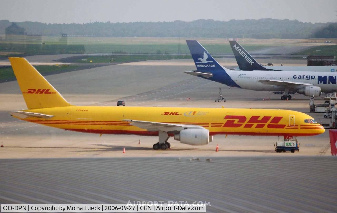 OO-DPN, 1986 Boeing 757-236/SF C/N 23533, At the cargo apron at Cologne/Bonn