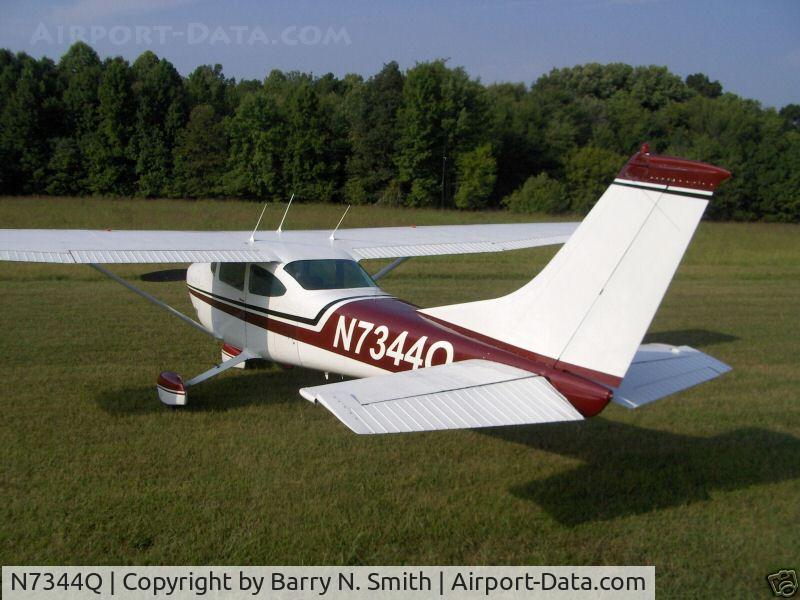 N7344Q, 1972 Cessna 182P Skylane C/N 18260984, backs